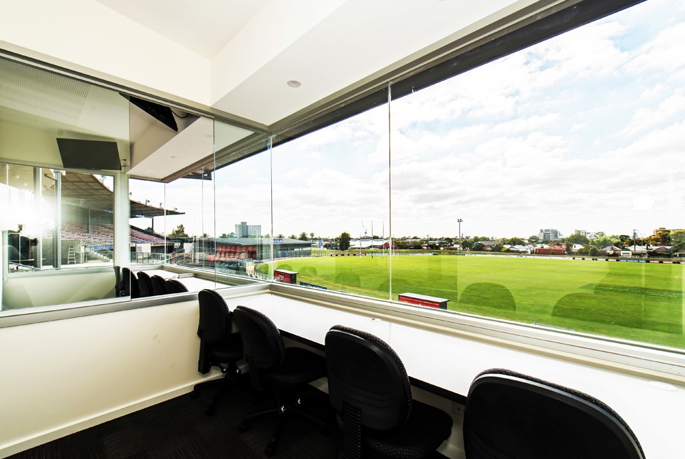 Commercial-Refurbsihment-Whitten-Oval-2